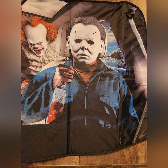 Horror Characters Windshield Sunscreen - Picture 4 of 13